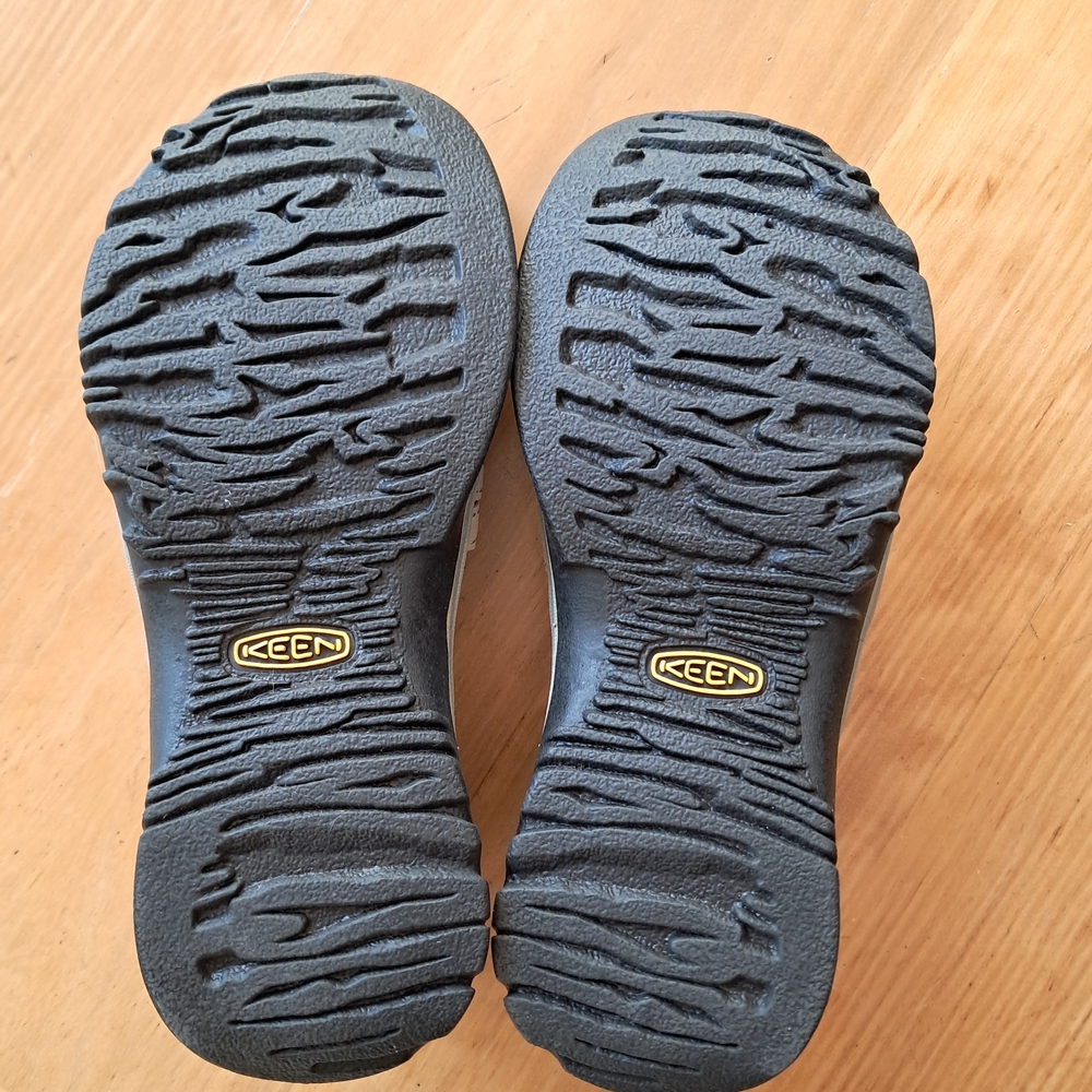 Keen Womens Tan Beige Closed-Toe Watersandals US 7.5 EU 38 - Picture 2 of 4